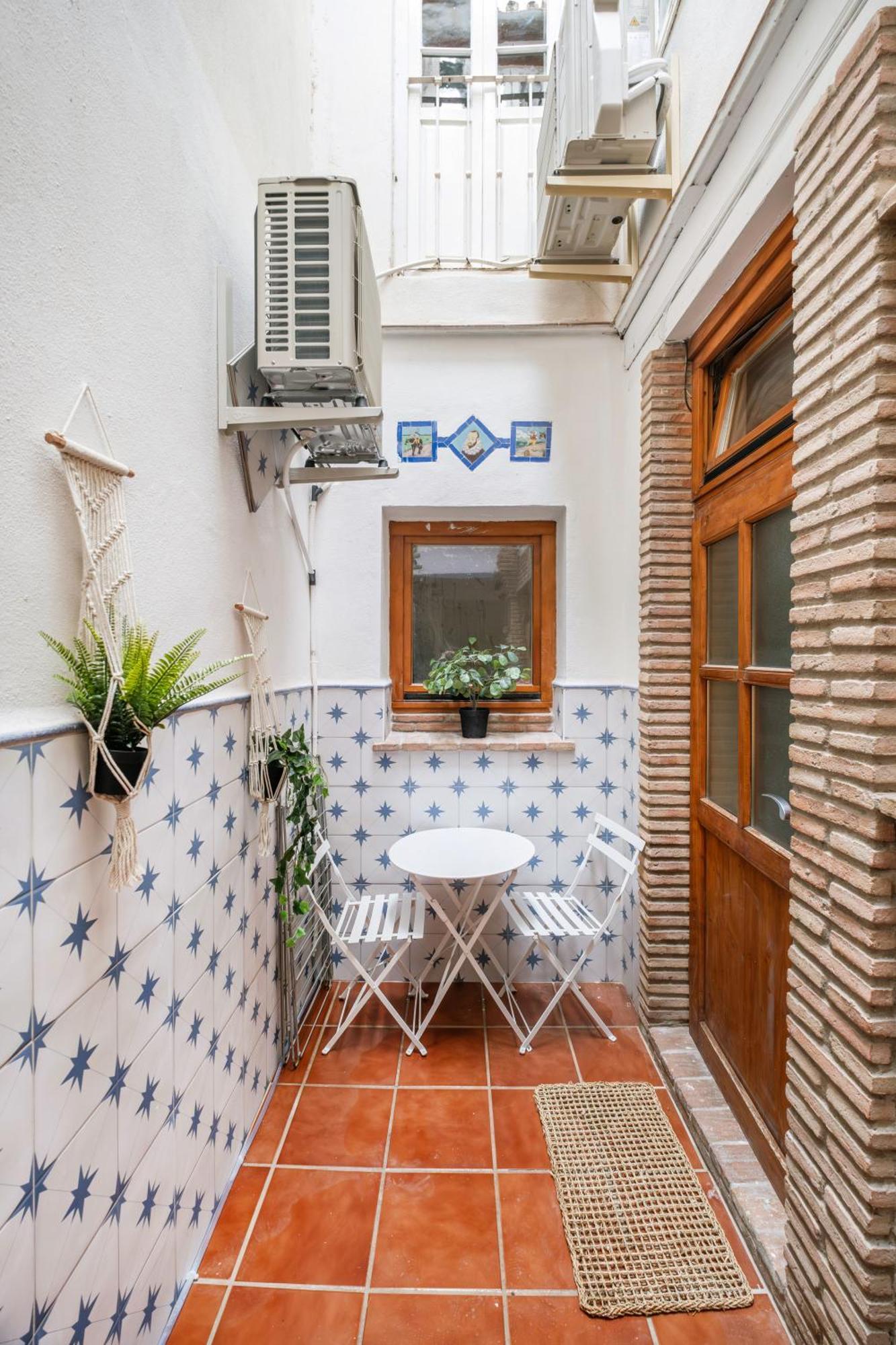 Touch My Heart Malaga City Center Apartment By Namaste Elite Eksteriør billede